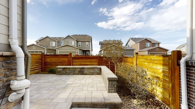 Foto del edificio - 511 E Hinsdale Ave