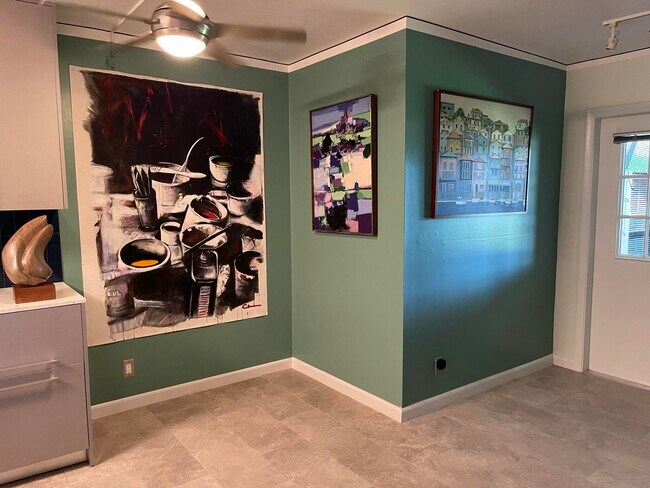 Foto del edificio - 422 Pine Glen Ln