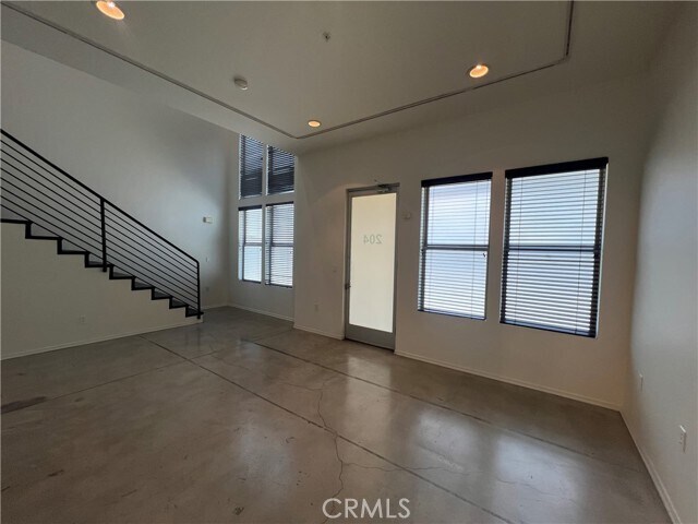 Building Photo - 204 N Spurgeon St