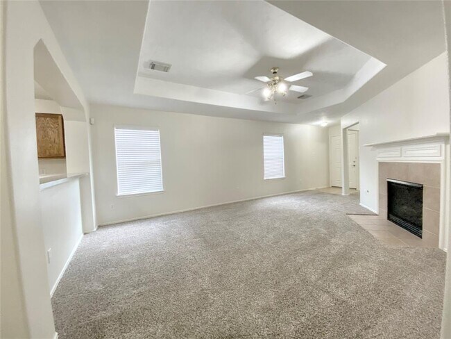 Foto del edificio - 8803 Danbury Hollow Ln