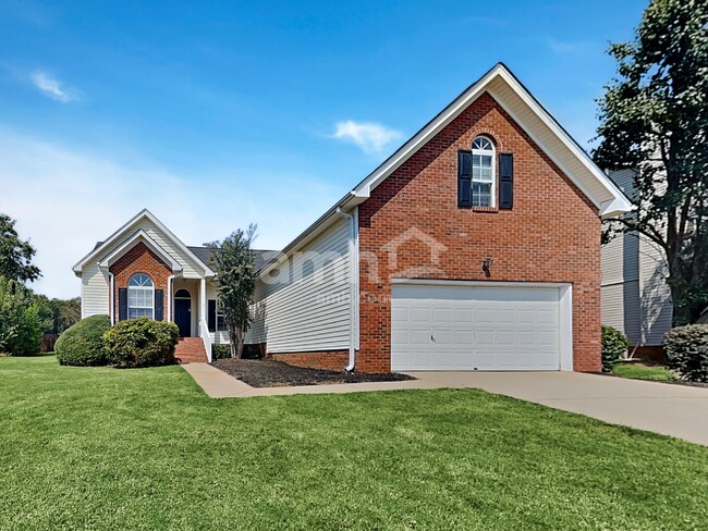 Building Photo - 104 Windy Meadow Way