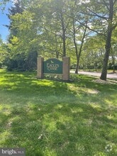 Building Photo - 211 Sonnett Pl