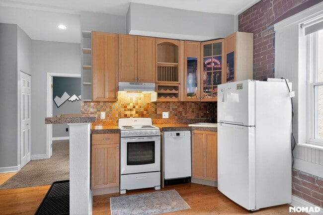 Building Photo - 1450 High St