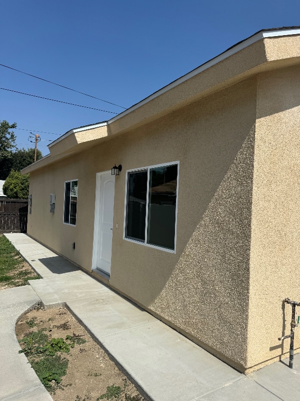 Foto del edificio - 872 W 29th St