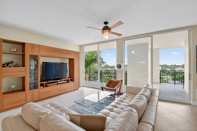 Foto del edificio - 550 Okeechobee Blvd