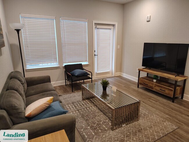 Foto del edificio - 120 NW 148th Terrace
