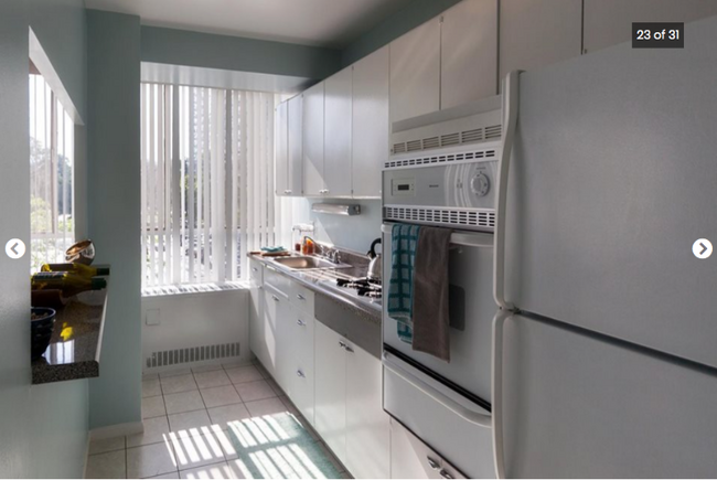Foto del edificio - 401 E 32nd St