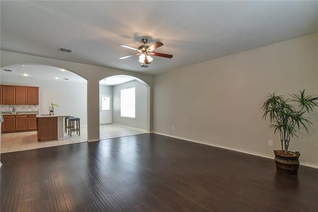 Foto del edificio - 5446 Prairie Ln