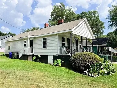 Building Photo - 1 Bedroom 1 Bathroom Duplex