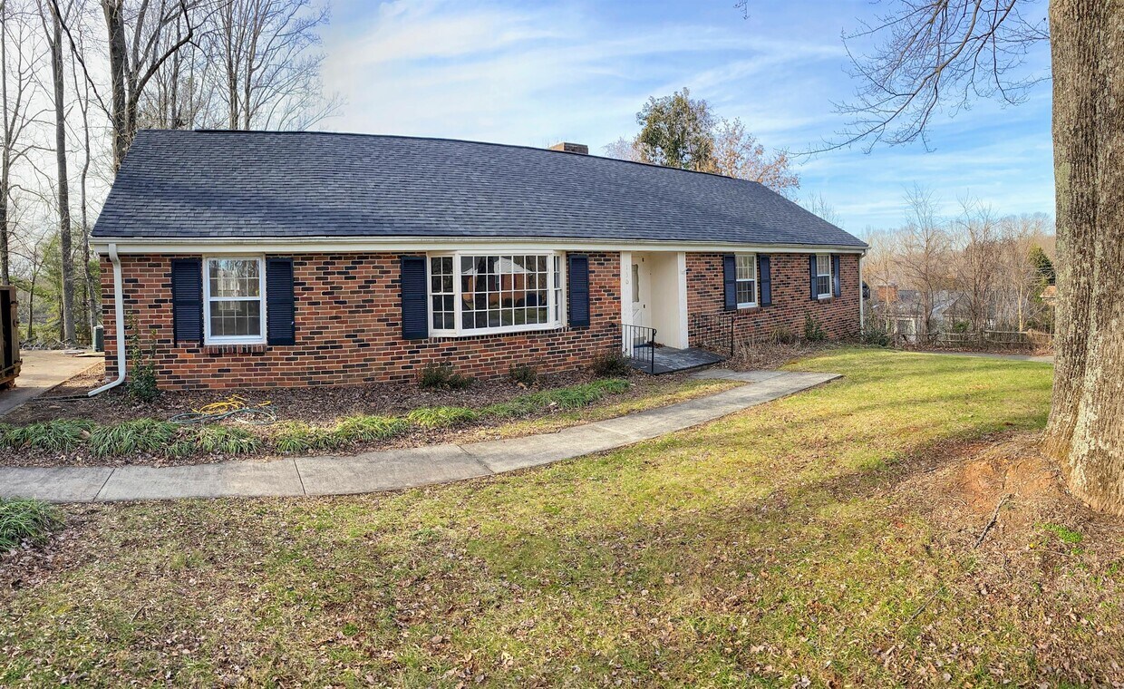 130 Yorkshire Cir, Lynchburg, VA 24502 House Rental in Lynchburg, VA