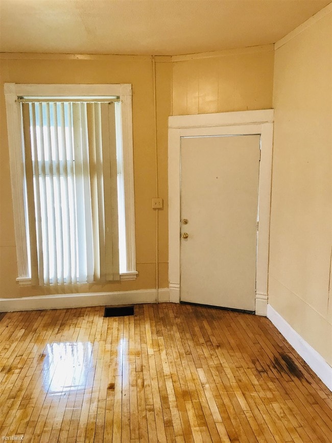Building Photo - 3 br, 1 bath Duplex - 1218 Euclid Ave SE U...
