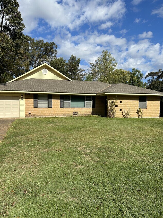 Foto principal - 3901 Blanks Street
