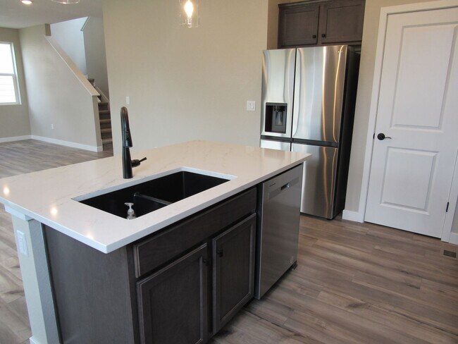 Building Photo - Fantastic home in Brighton Crossing