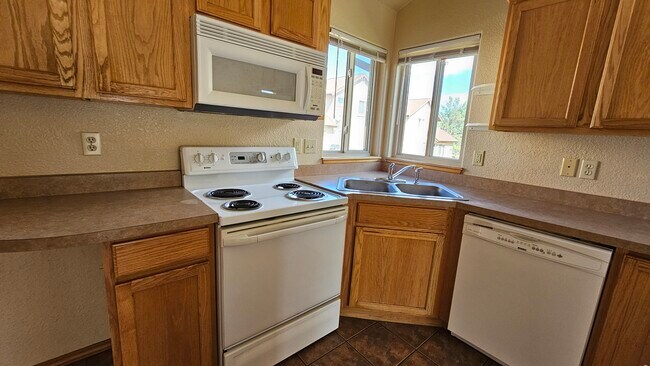 Photo - 1604 Columbine Village Dr House