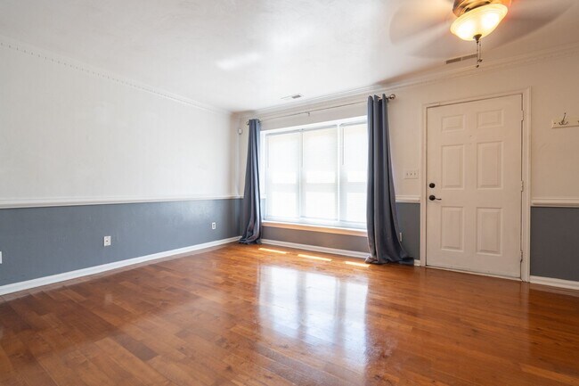 Foto del edificio - 5518 Gates Landing Rd