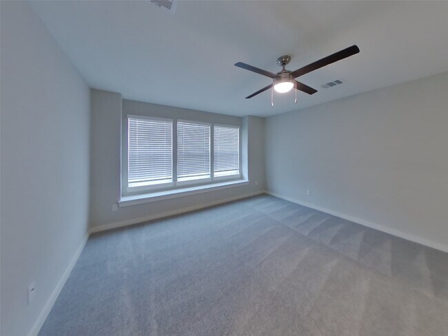 Building Photo - 22847 Terrazzo Dr