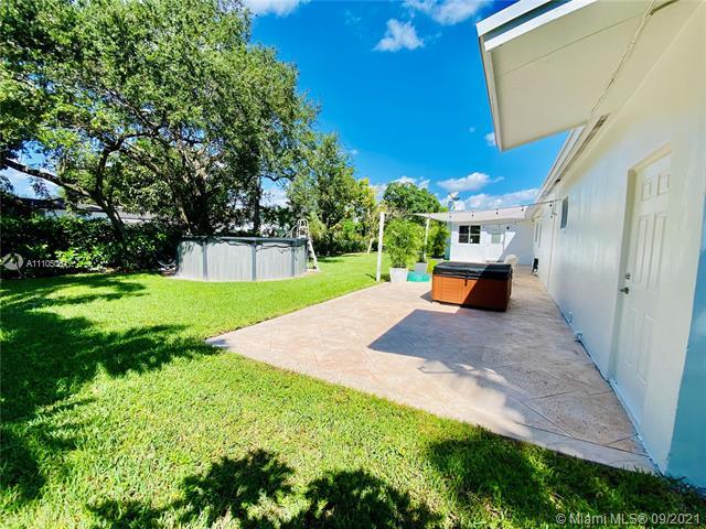 Building Photo - 12500 SW 81st Ave