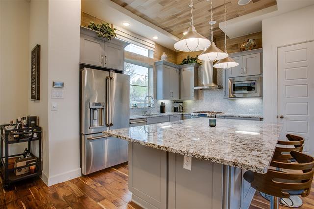 Foto del edificio - 1832 Stevens Bluff Ln