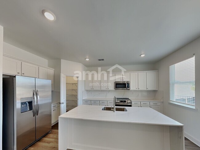 Foto del edificio - 1438 Aquamarine Dr