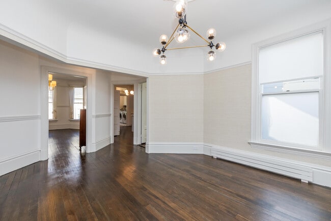 Foto del edificio - 1392 McAllister St