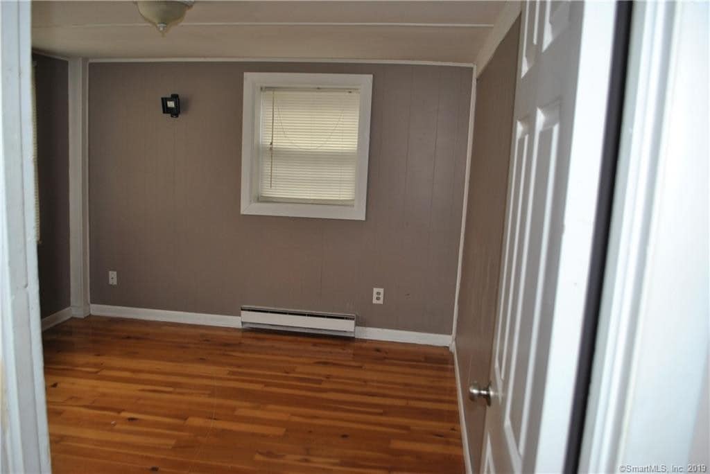 656 Toll Gate Rd, Berlin, CT 06037 House Rental in Berlin, CT