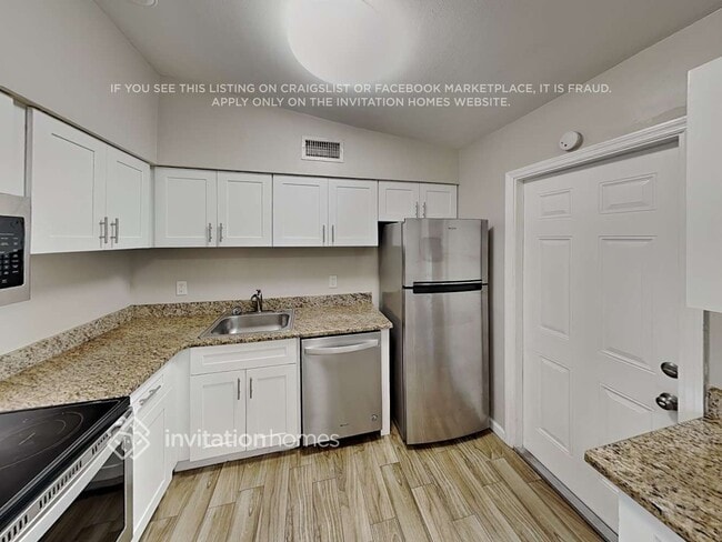 Foto del edificio - 4117 Caywood Cir