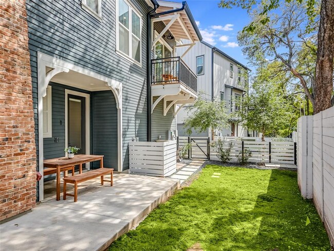 Foto del edificio - 3809 Valley View Rd