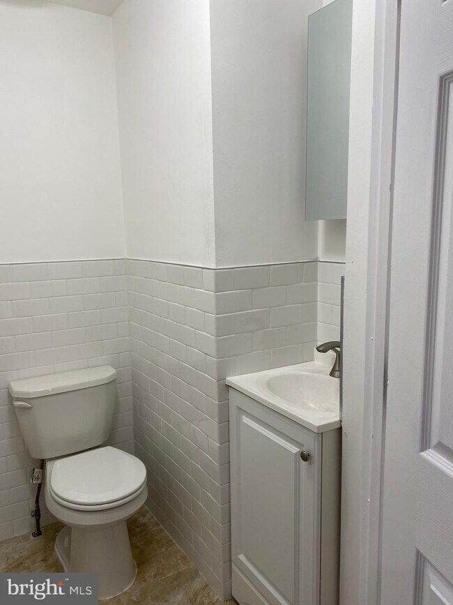 Foto del edificio - 1131 Carpenter St