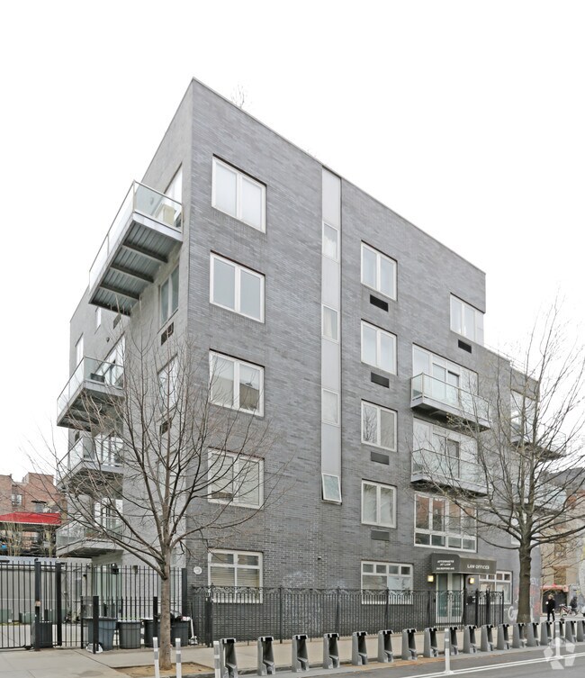 Foto del edificio - 342 Bedford Ave