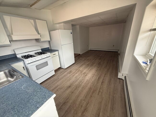 Foto del edificio - 1415 Diamond Ave