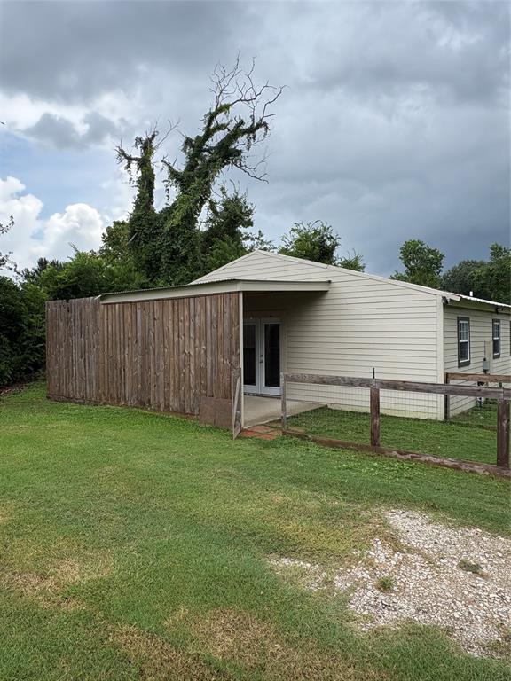 Foto del edificio - 21534 Cedar Ln