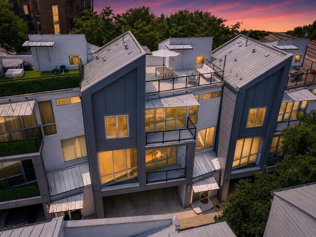 Foto del edificio - 1500 Summit St