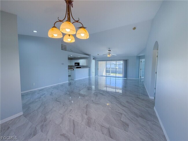 Foto del edificio - 526 NW 1st Ln