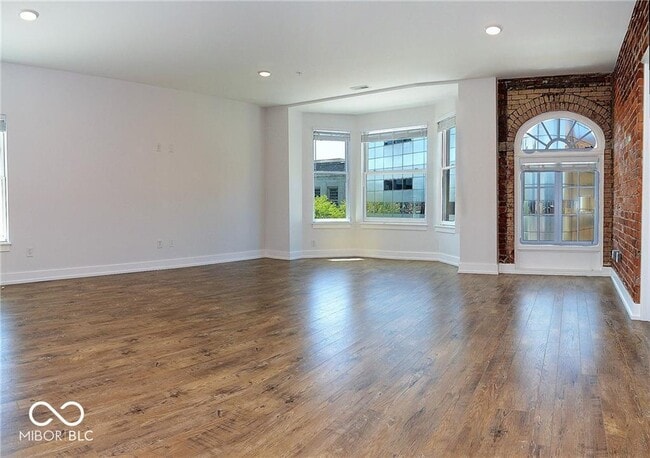 Foto del edificio - 829 N Pennsylvania St