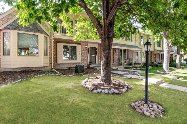 Building Photo - Lovely 4Bed / 4 bath townhome for rent in Centennial