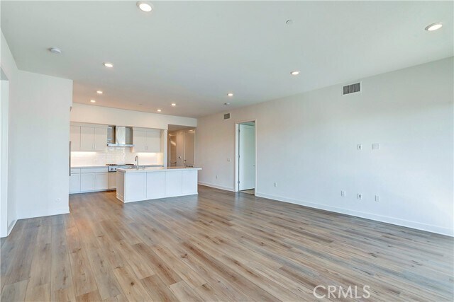 Building Photo - 4407 Rivington