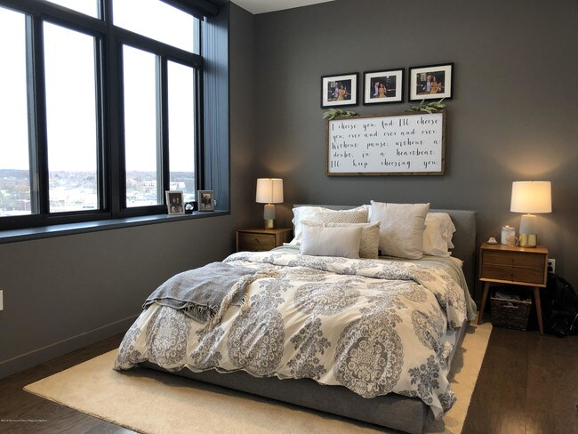 Foto del edificio - 601 Bangs Ave