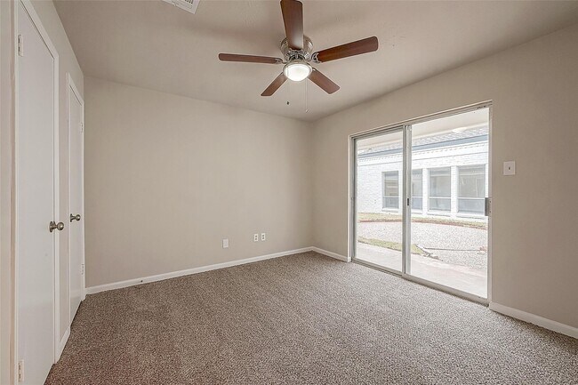 Foto del edificio - 10811 Villa Lea Ln