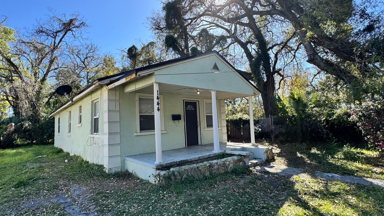 Foto del edificio - Spacious Home in the Fairfield Neighborhood