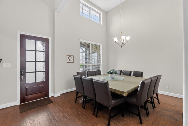 Building Photo - 8110 Copper Rock Dr