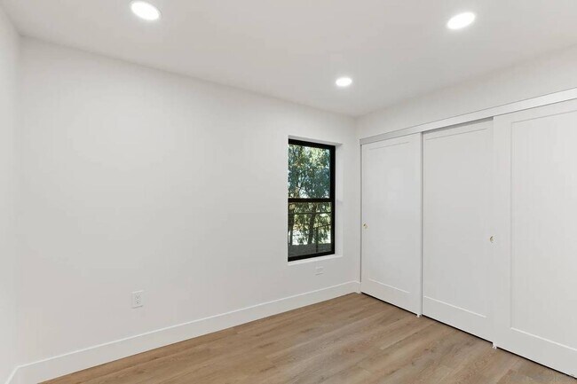 Foto del edificio - 2366 Almeria Ct