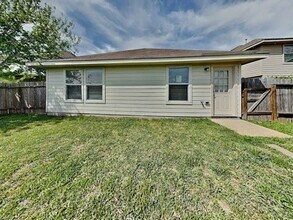 Building Photo - 19235 Sandelford Dr
