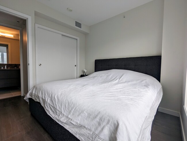 Building Photo - 305 Morrissey Rd