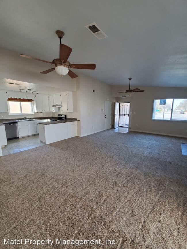 Foto del edificio - 2 br, 2 bath House - 808 W. UNION AVE