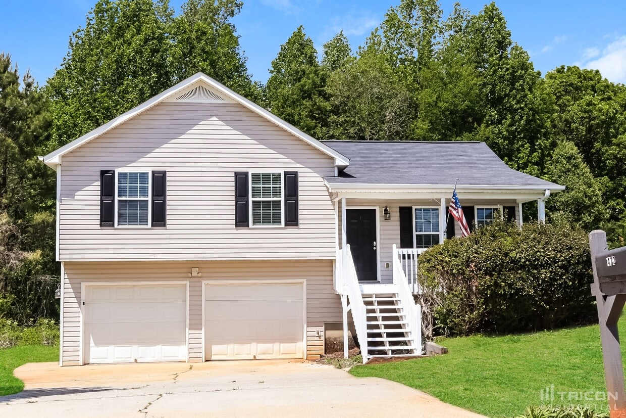472 Twin Oaks Lane Dallas GA House Rental in Dallas, GA
