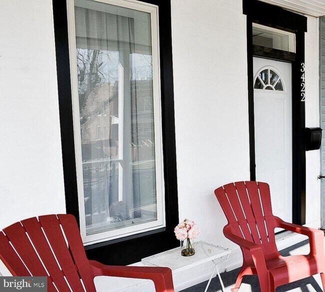 Foto del edificio - 3422 Roland Ave