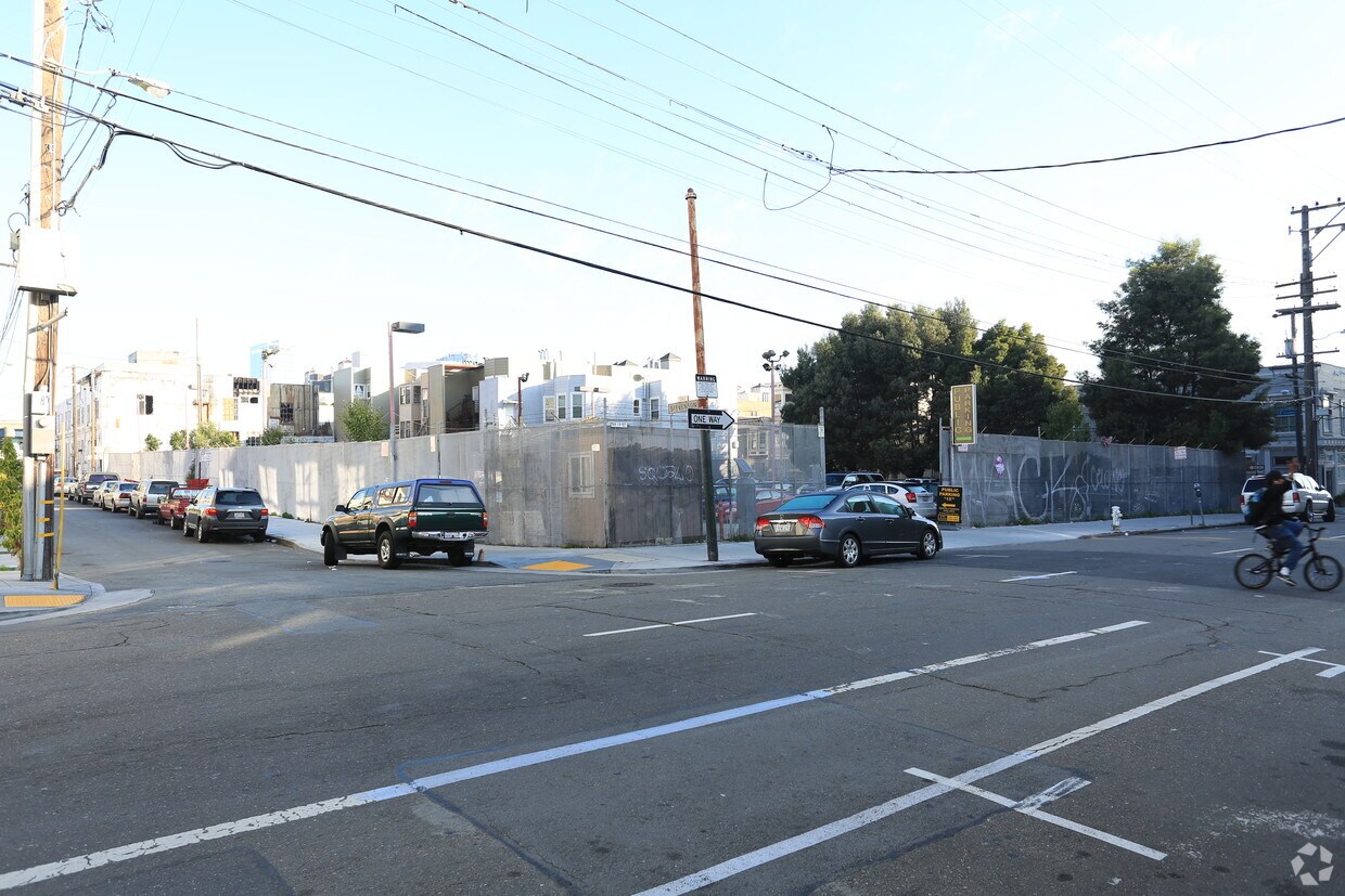 Foto principal - 344 14th St