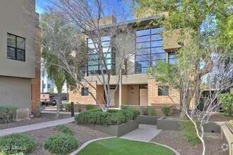 Building Photo - 1300 W 5th St