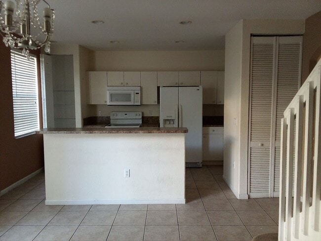 Building Photo - 2683 SW 85th Ave
