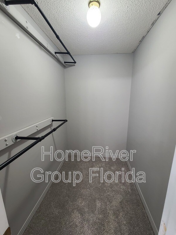 Building Photo - 443 Panagra Ln